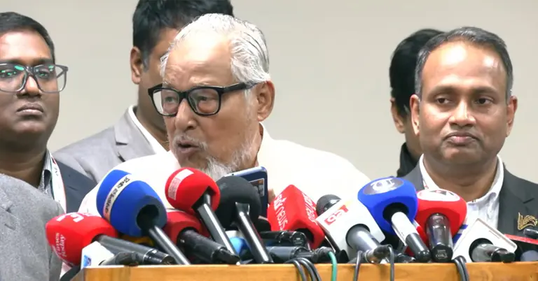 প্রেস বিফ্রিংয়ে নজরুল ইসলাম খান